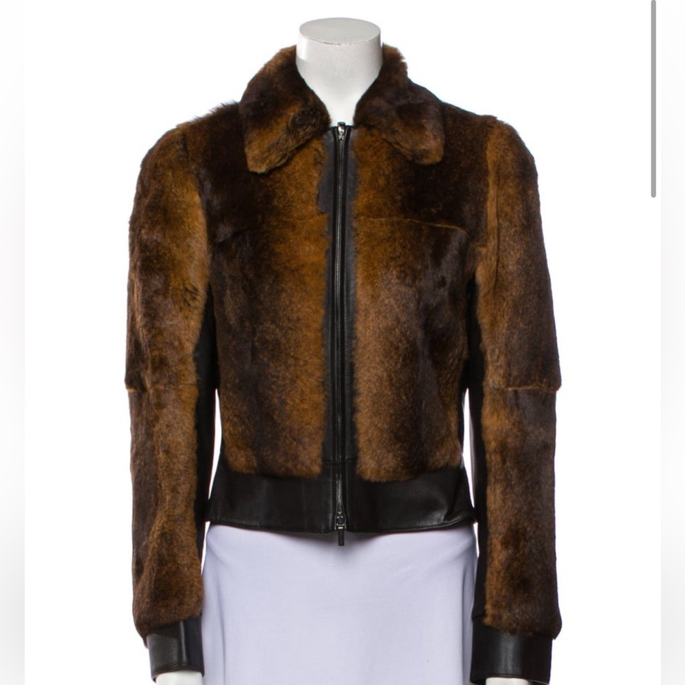 ARMANI COLLEZIONI FUR JACKET 💘